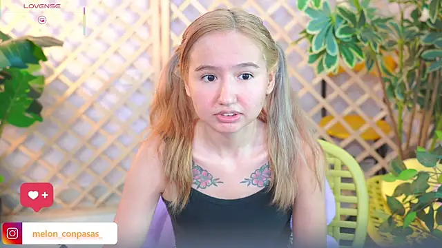 Pinkie_Princes live sex cam