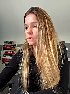 lucie_mehott live sex cam