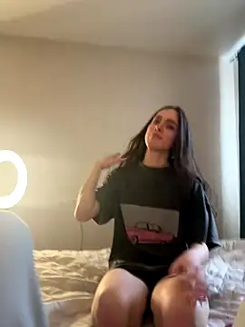 MayaGlow live sex cam