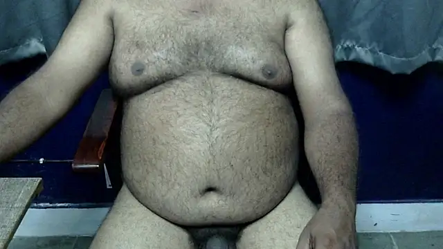 hairysubcub_70's cam snapshot