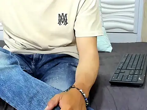 afroditoo's web cam