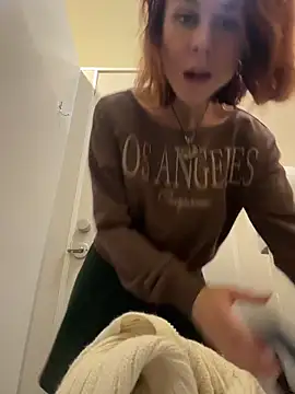 RosieSecret live sex cam
