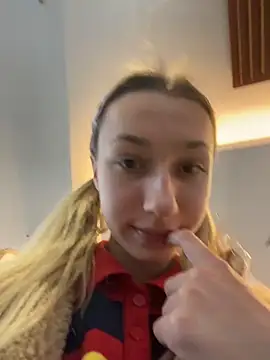 Lia__Love live sex cam