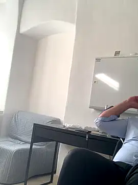 Mike8523 live sex cam