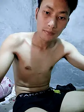Uh-em95 live sex cam