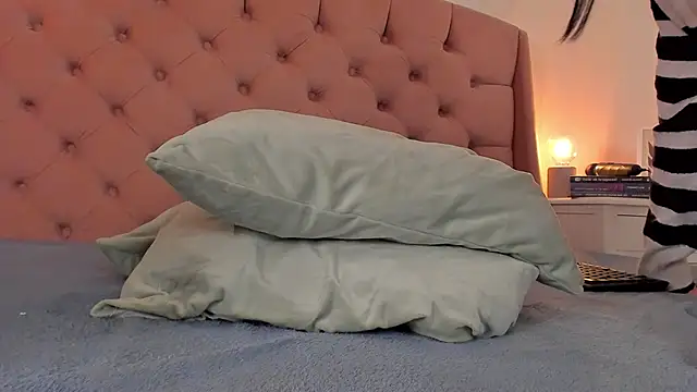 JassyeJoy live sex cam