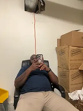 africandickxxl live sex cam