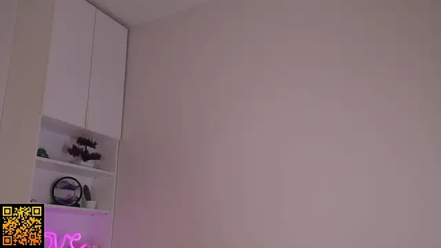 norakisses live sex cam