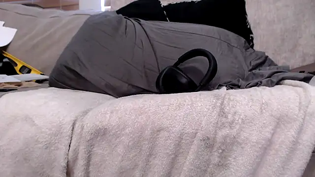 JohnnyKorrupt_ live sex cam