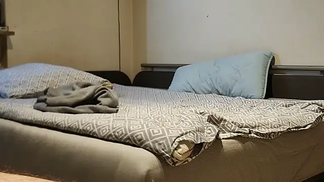 Alphapimmelchen live sex cam