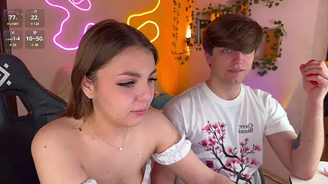 RobertAndLinela live sex cam