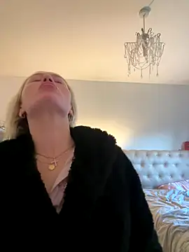blissdimicco's web cam