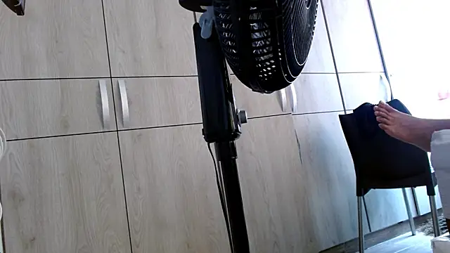 Muscle_Brown10's web cam