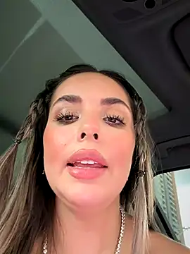 Alirawrz live sex cam