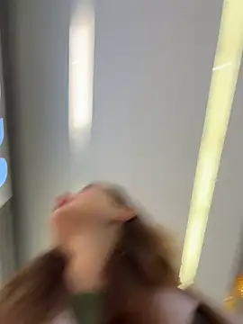 Dina_Tease live sex cam