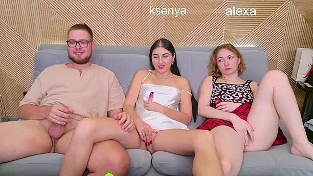 Ksenny live sex cam