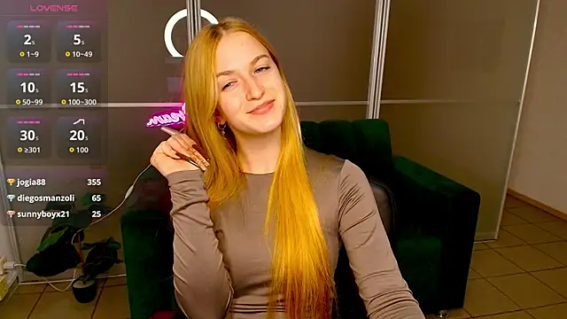 MirandaMayers's web cam