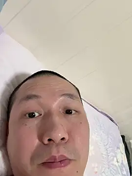 yichengm live sex cam