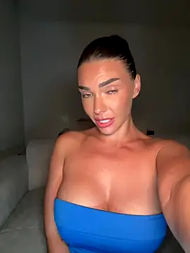 krissiswrld- live sex cam
