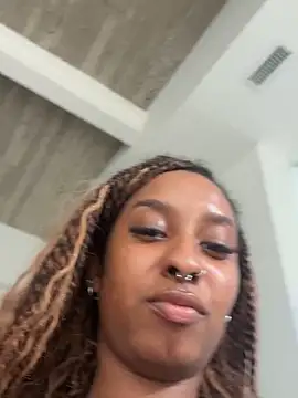 Your_Paris live sex cam