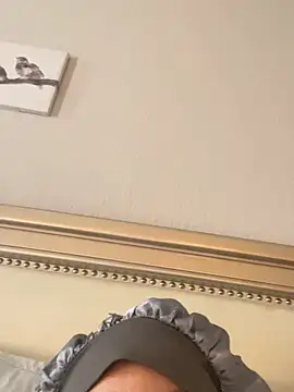 Prettygirl6070 live sex cam