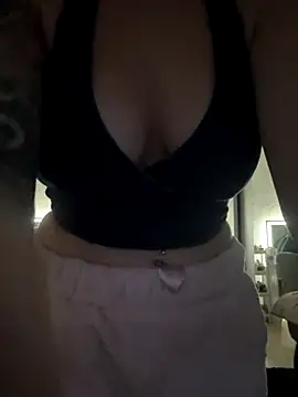 Barbie_1312's web cam