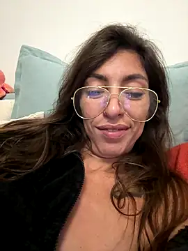 Amani_thewolf live sex cam