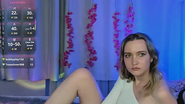 EllaBloom's web cam