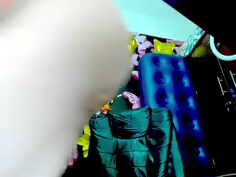 DirtyKhloy live sex cam
