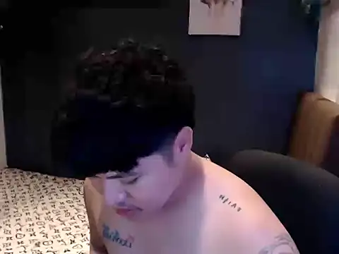 ASIANken911's web cam