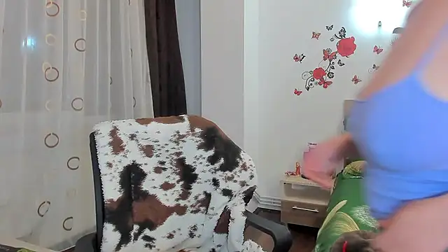 Adelamilfsex live sex cam
