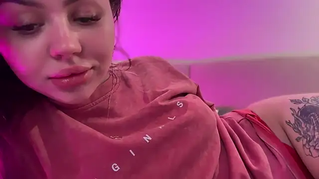 AlmaryKim live sex cam