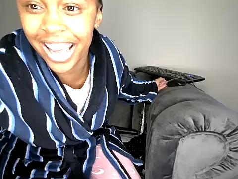Pearl_00 live sex cam