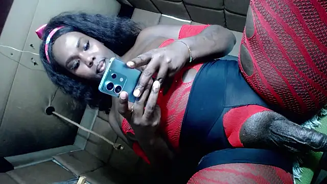 CatrinaGill live sex cam