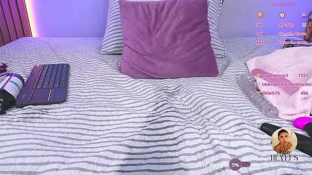 mia-reeves live sex cam