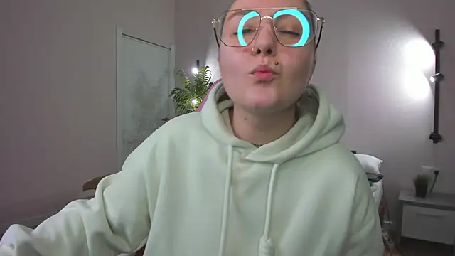 Debbie_Taylor's web cam