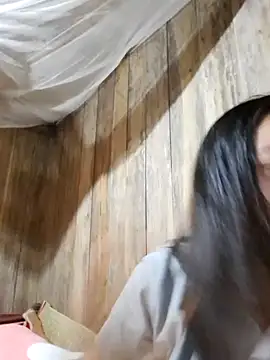 Tuyet_xx live sex cam