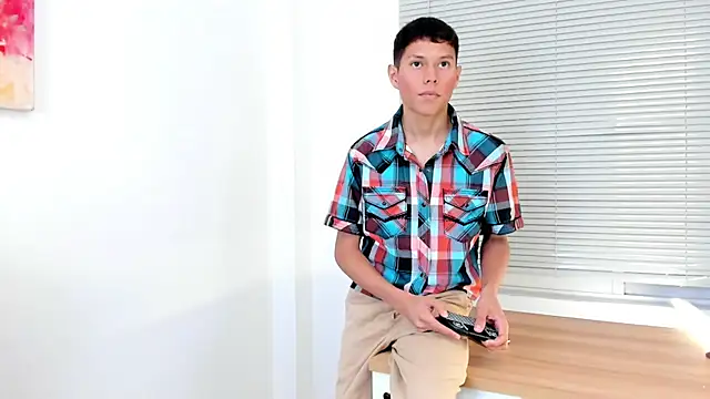 Little_liam live sex cam