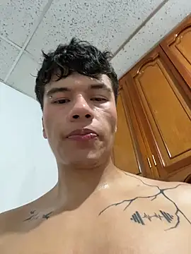 Logan_smith1 live sex cam