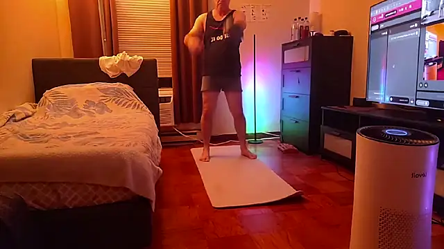 Athleticxx's web cam