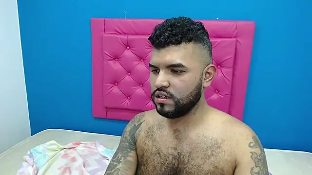 hott_xxx69 live sex cam