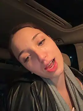 DollyTall live sex cam