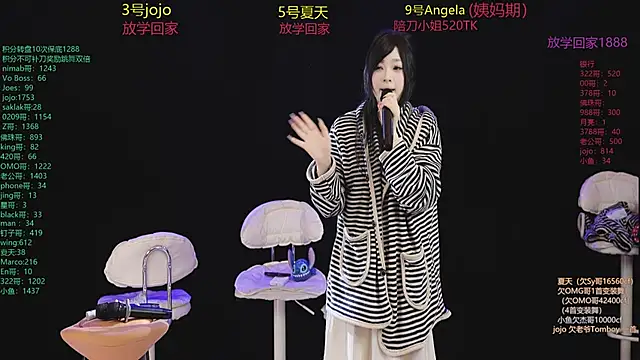 summer_001XT live sex cam