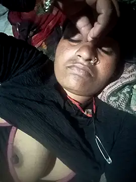 Hansini_Gowda live sex cam