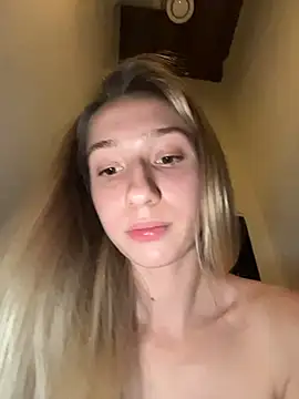 Lia__Love live sex cam