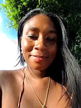 HanaThompson live sex cam