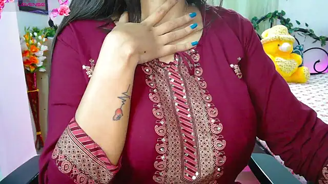 thyAnvi live sex cam