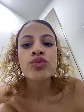 alana15 live sex cam