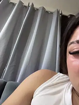 LuceroRm live sex cam