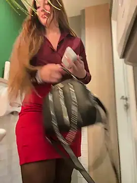 AndreaMood live sex cam